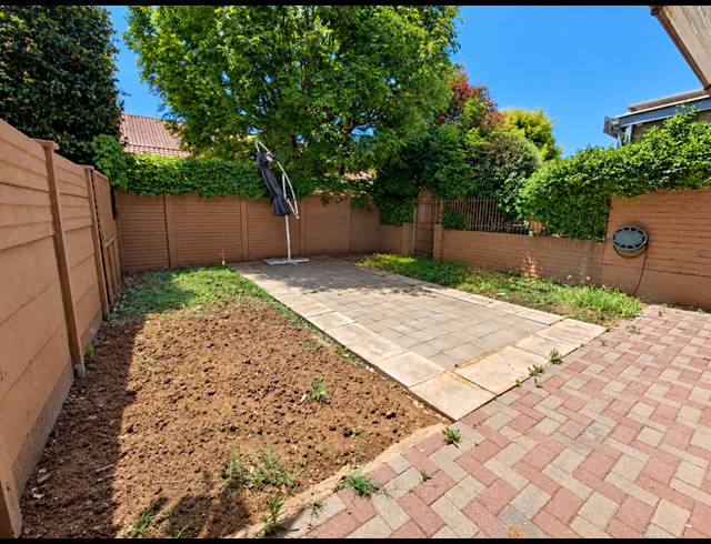 3 BEDROOM TOWNHOUSE FOR SALE IN THREE RIVERS PROPER